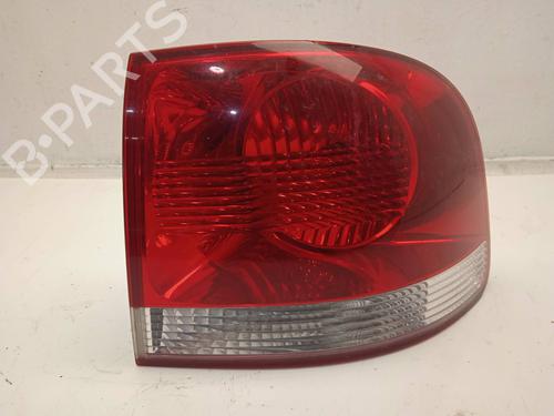 Used Right taillight VW TOUAREG (7LA, 7L6, 7L7) [2002-2013]  11164253