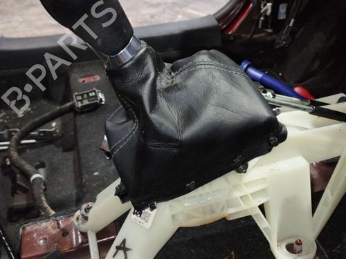 Used Gear lever MAZDA 3 (BM, BN) [2013-2019]  31616615