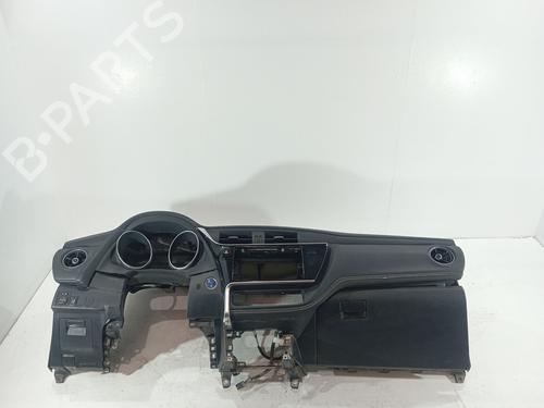 Tablier Tablier TOYOTA AURIS Estate (_E18_) 1.8 Hybrid (ZWE186_, ZWE186R, ZWE186H) (136 hp) 34276535 34276535