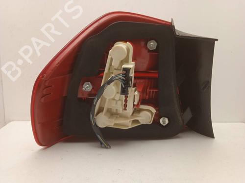 Right taillight BMW 3 (E90) 320 d | BP4266943C35 - Image 2