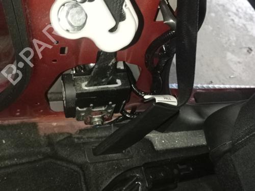 Used Front left seatbelt NISSAN LEAF (ZE0) Electric (109 hp) 20235815