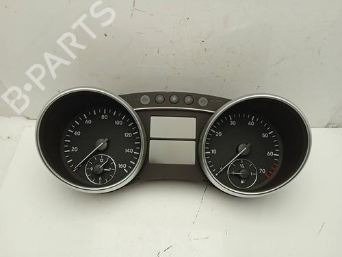 Used Instrument cluster RENAULT KANGOO Express (FC0/1_) [1997-2026]  12321384