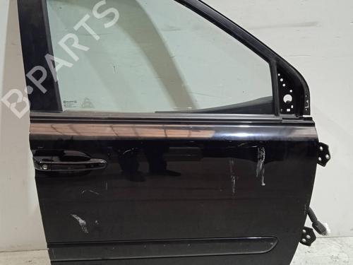 right-front-door-kia-carnival-i-up-760044d010-1998-1999-2000-2001-4356329 main image