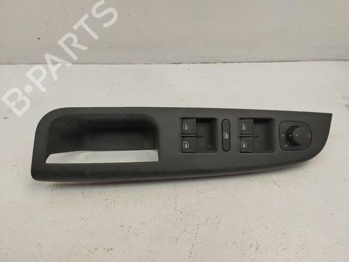 Used Left front window switch VW GOLF V (1K1) [2003-2010]  31616935