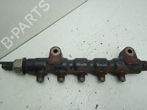 Used Injection rail FORD FIESTA V (JH_, JD_) 1.4 TDCi (68 hp) 4318003