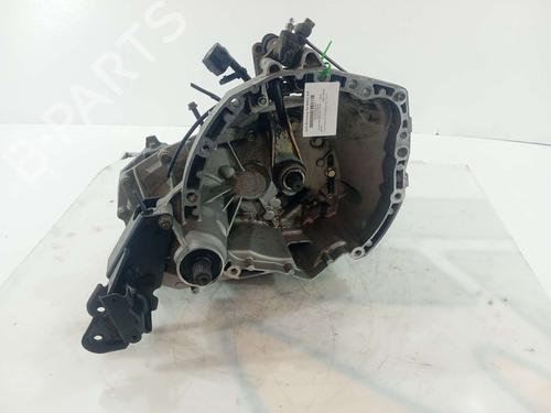 Used Gearbox VOLVO S40 I (644) [1995-2004]  31615811