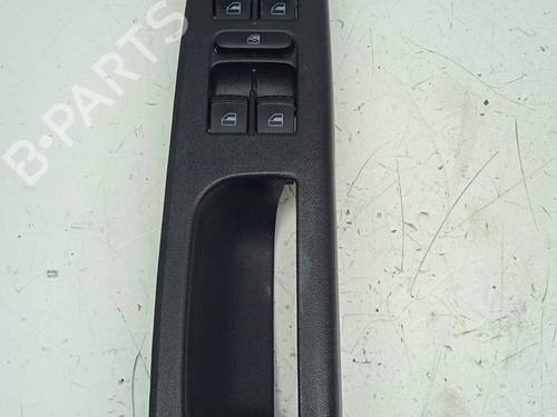 Used Left front window switch SKODA OCTAVIA I (1U2) 1.9 TDI (100 hp) 15965195