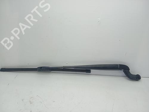 Used Front windshield wiper arm LAND ROVER RANGE ROVER SPORT I (L320) [2005-2013]  18549278