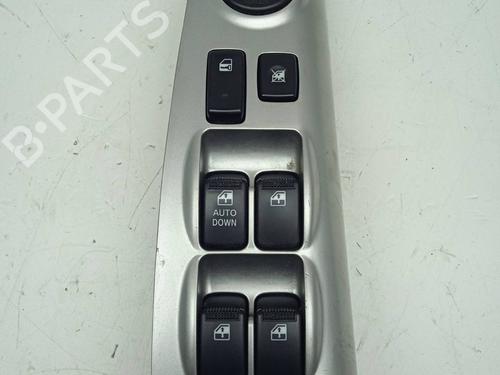 Used Left front window switch KIA SPORTAGE II (JE_, KM_) [2004-2011]  15824073