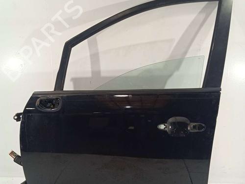 Used Left front door KIA CARENS III MPV (UN) 2.0 CRDi 140 (140 hp) 11157385