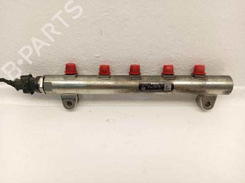 Injection rail CHEVROLET CAPTIVA (C100, C140) 2.0 D 4WD | BP40183755M98 - Image 1