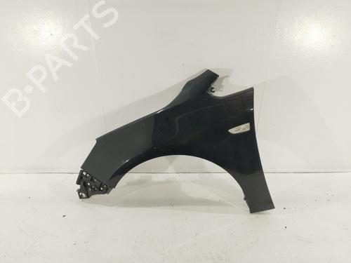 Used Left front fenders OPEL ASTRA J (P10) [2009-2016]  31621607