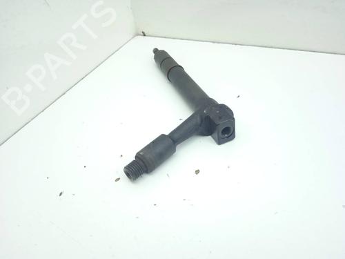 Used Injector OPEL CORSA C (X01) 1.7 DI (F08, F68) (65 hp) 11153797