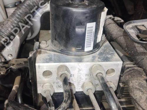 Used ABS pump OPEL INSIGNIA A (G09) 2.0 CDTI (68) (131 hp) 18008991