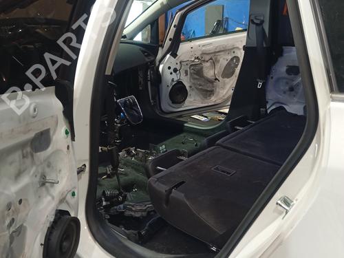 BP21006330C142 main image