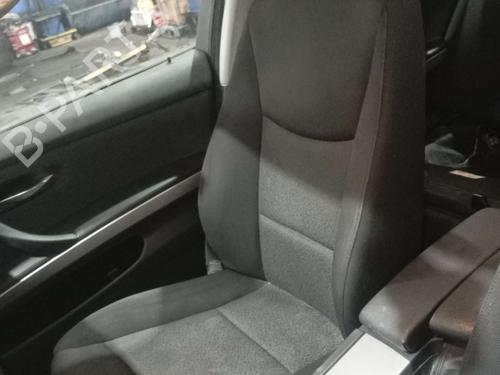 Right front seat BMW 3 (E90) 320 d | BP31615057C16 - Image 4