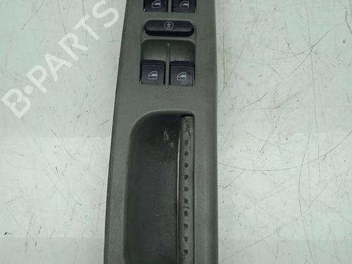 Used Left front window switch Left front window switch SKODA OCTAVIA I (1U2) 1.9 TDI (110 hp) 11762052 11762052