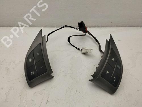 Used Steering wheel controls Steering wheel controls FIAT BRAVO II (198_) 1.9 D Multijet (198AXB1A) (120 hp) 21796289 21796289