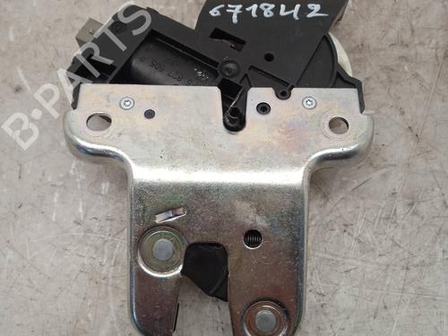 Used Tailgate lock VW PASSAT B6 (3C2) 2.0 TDI 16V (140 hp) 4348324
