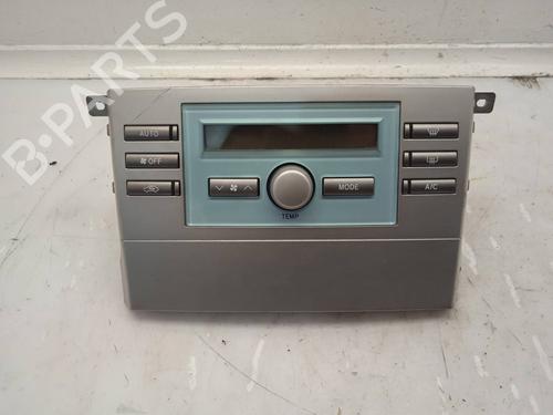 Used Climate control Climate control TOYOTA COROLLA Verso (ZER_, ZZE12_, R1_) 2.0 D-4D (CUR10_, CUR10R) (116 hp) 33694969 33694969