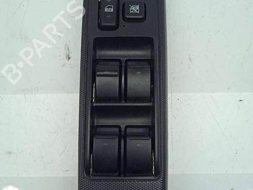 Used Left front window switch Left front window switch TOYOTA COROLLA Verso (ZER_, ZZE12_, R1_) 2.2 D-4D (AUR10_, AUR10R) (136 hp) 11515617 11515617