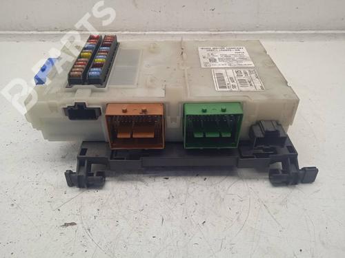 Used Fuse box Fuse box FORD MONDEO IV Saloon (BA7) 2.0 TDCi (140 hp) 11156669 11156669