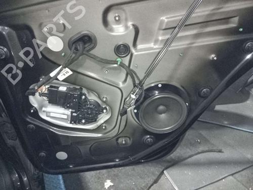 Used Right rear window motor VW GOLF PLUS V (5M1, 521) [2004-2013]  17324443