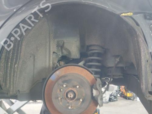 Used Wheel arch LEXUS IS II (_E2_) 200d (ALE20_, ALE20R) (150 hp) 32385036