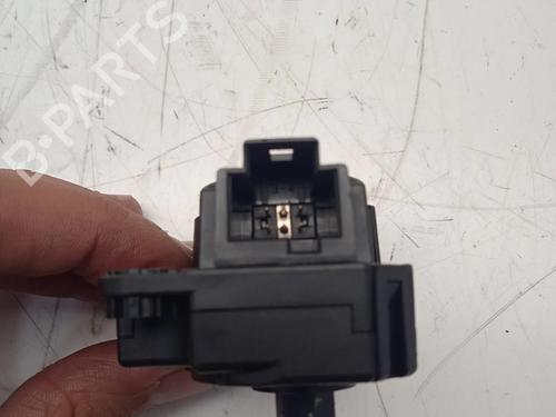 Used Electronic module RENAULT CLIO V (B7_) [2019-2026]  13548738