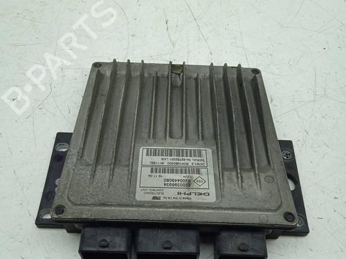engine-control-unit-ecu-renault-modus-grand-modus-fjp0_-8200398934-2004-4324885 main image