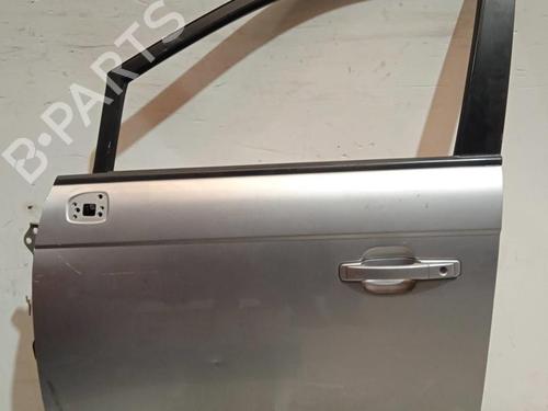 Used Left front door SSANGYONG RODIUS I 2.7 Xdi (165 hp) 4325364