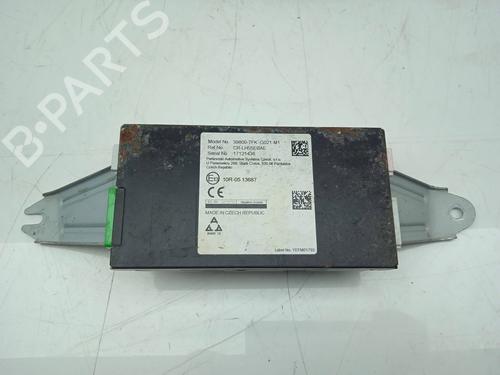 Used Electronic module HONDA CIVIC X Hatchback (FC_, FK_) 2.0 Type-R (FK8) (320 hp) 21067966
