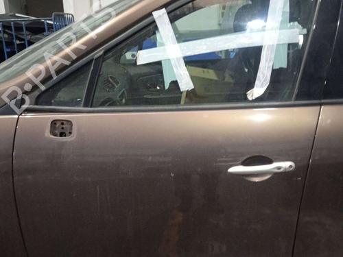 Used Left front door Left front door RENAULT SCÉNIC III (JZ0/1_) [2008-2016] 33631005 33631005
