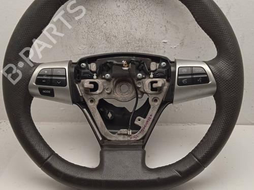 Used Steering wheel TOYOTA AURIS (_E15_) 1.4 D-4D (NDE150_, NDE150R) (90 hp) 4702972
