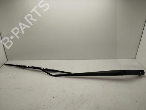 front-wipers-mechanism-opel-insignia-b-grand-sport-z18-13471436-2017-17627719 main image
