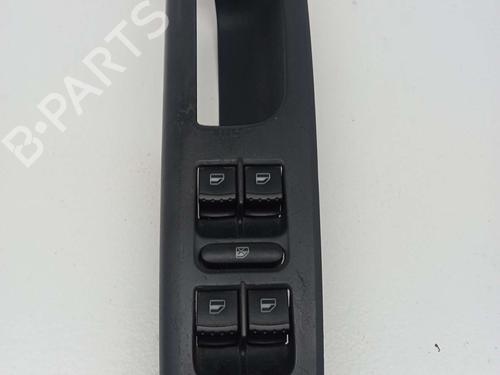 Used Left front window switch SKODA SUPERB I (3U4) [2001-2008]  22337488