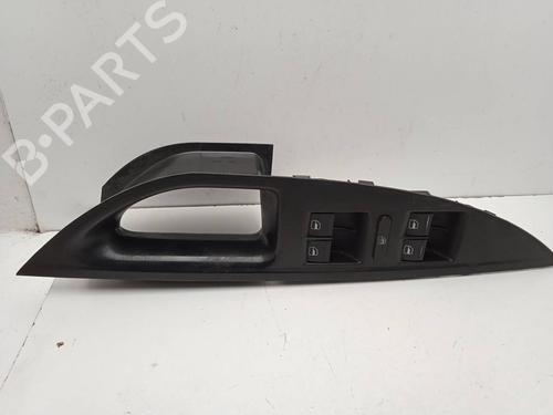 Used Left front window switch SEAT TOLEDO III (5P2) 1.9 TDI (105 hp) 4337741