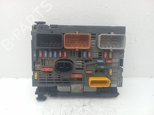 Used Fuse box Fuse box CITROËN C4 I (LC_) 1.6 HDi (90 hp) 40530708 40530708