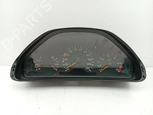 Used Instrument cluster Instrument cluster MERCEDES-BENZ E-CLASS (W210) E 300 D (210.020) (136 hp) 33605618 33605618