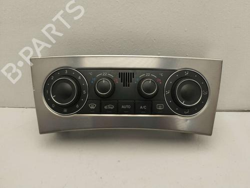 Used Climate control MERCEDES-BENZ C-CLASS Coupe (CL203) C 220 CDI (203.708) (150 hp) 31617742