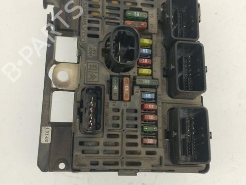 Fuse box PEUGEOT 407 (6D_) 2.0 HDi 135 (6DRHRH, 6DRHRE, 6DRHRG, 6DRHRJ) | BP36664747E1 - Image 2