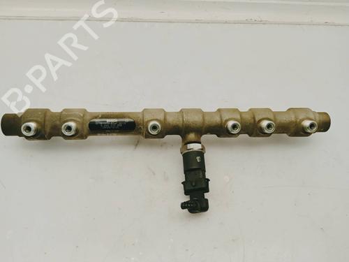 Used Injection rail Injection rail ALFA ROMEO 156 (932_) 2.4 JTD (932A1B__) (140 hp) 11153478 11153478