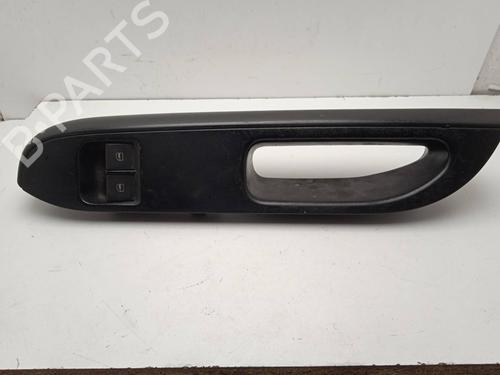 Used Left front window switch SEAT IBIZA III (6L1) 1.9 TDI (100 hp) 4295067