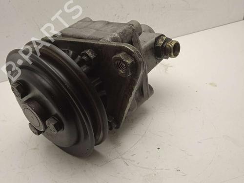 Used Steering pump Steering pump MERCEDES-BENZ MB Van (W631) D (631.332, 631.342) (72 hp) 15408972 15408972