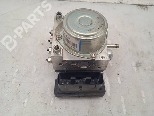 Used ABS pump NISSAN X-TRAIL II (T31) [2007-2018]  11154526