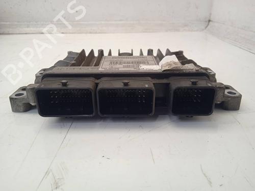 Used Engine control unit (ECU) RENAULT KANGOO / GRAND KANGOO II (KW0/1_) 1.5 dCi 90 (KW05, KW08, KW0G, KW11) (90 hp) 13638043