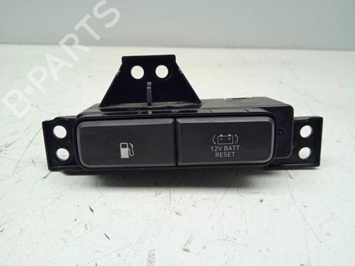 switch-hyundai-ioniq-ae-16-gdi-hybrid-93555g2200-2016-2017-2018-2019-2020-2021-2022-2023-15946579 main image
