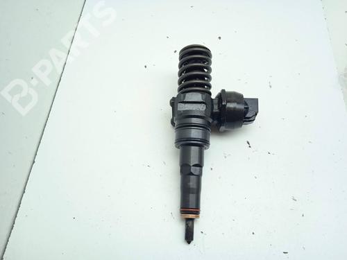 Used Injector VW GOLF III (1H1) 1.9 TDI (110 hp) 11153629