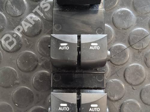 Used Left front window switch Left front window switch HYUNDAI i30 Estate (GD) [2012-2026] 11155679 11155679