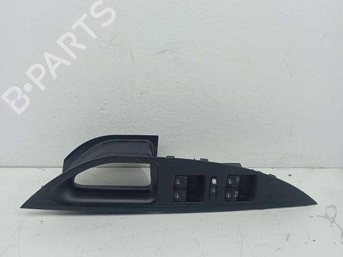 Used Left front window switch SEAT ALTEA (5P1) [2004-2015]  31616761
